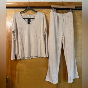 New with tags pajama set